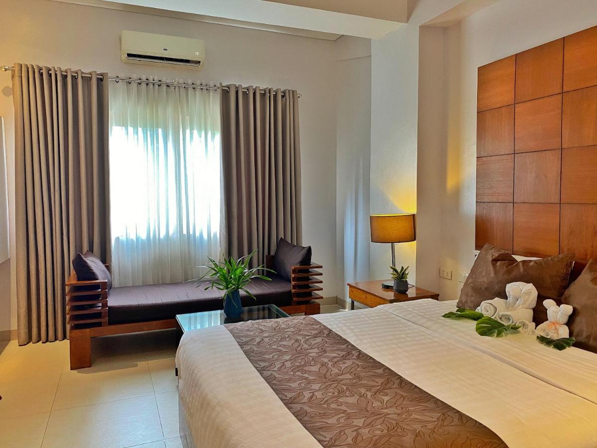 Aloha Boracay 3*